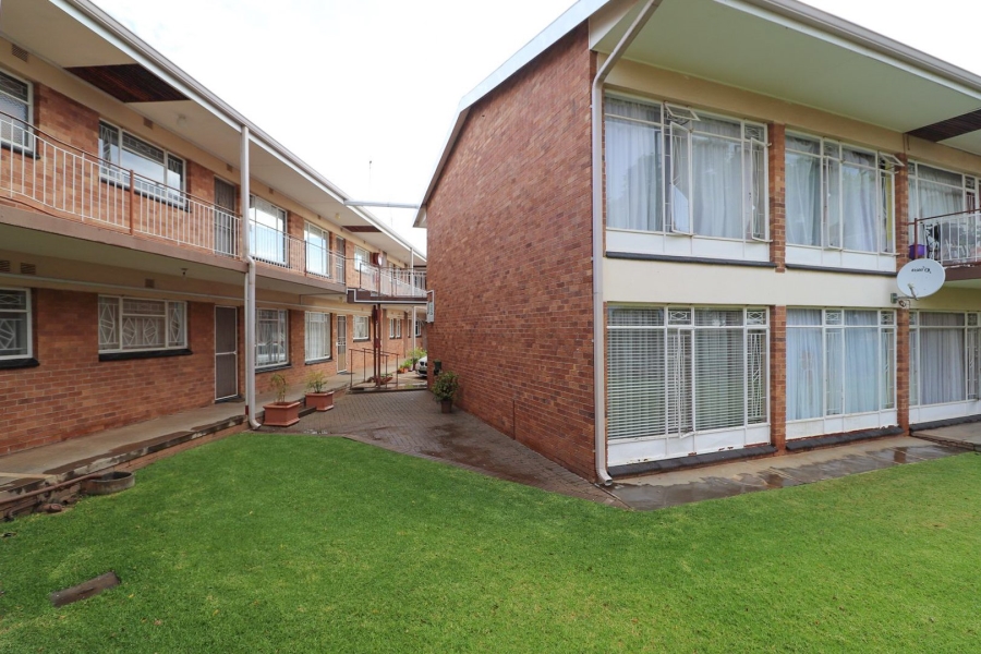 2 Bedroom Property for Sale in Flamwood North West